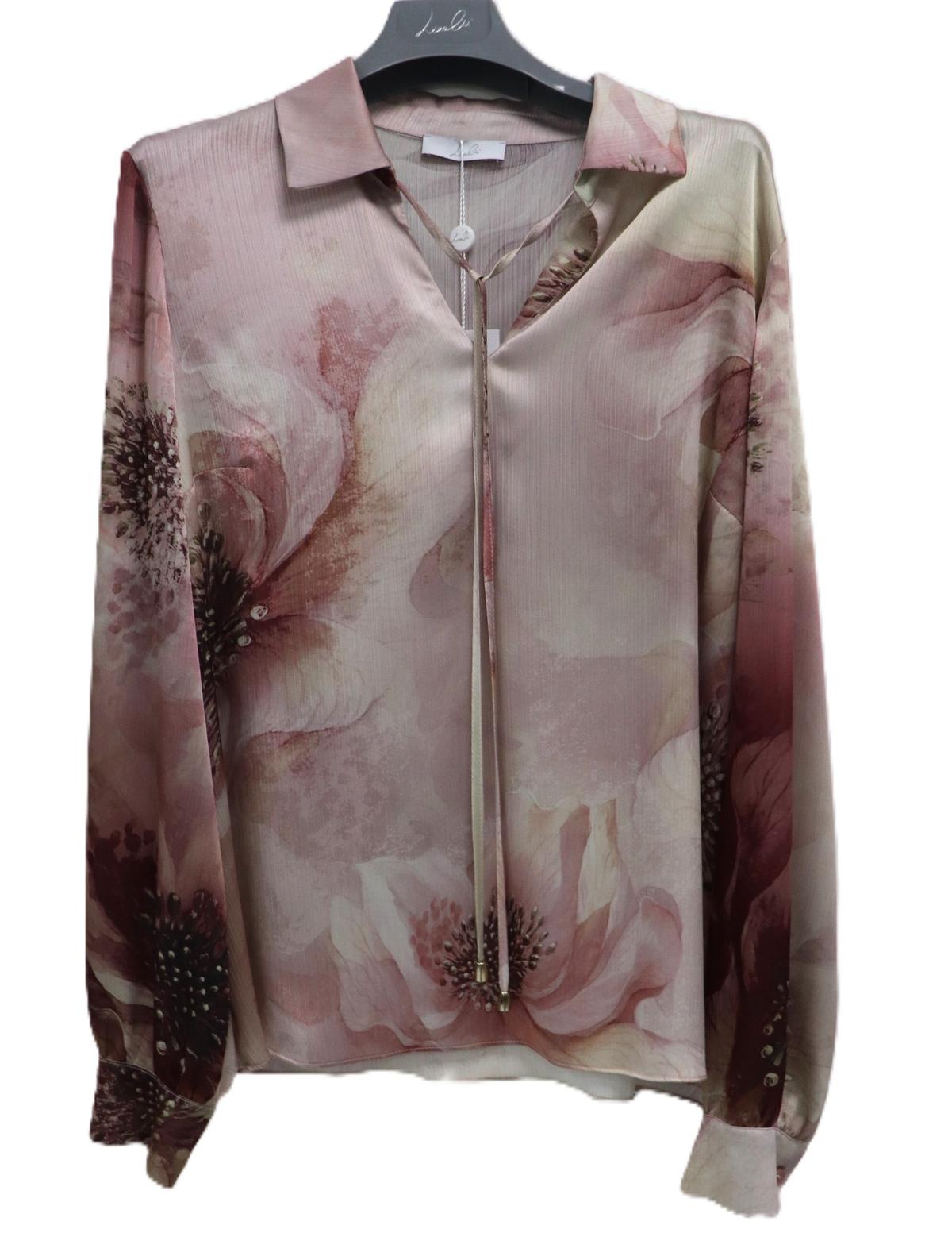 BLUSA
